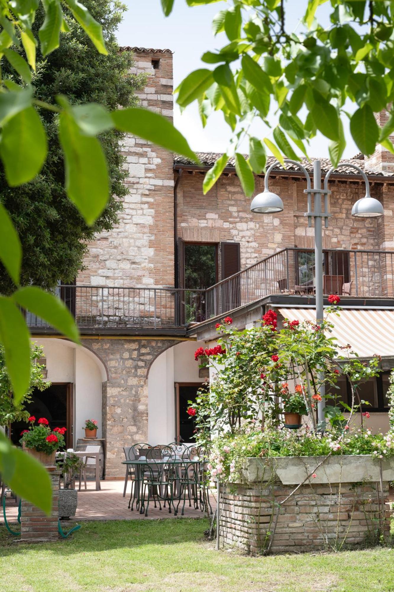 Hotel San Marco Gubbio Exterior photo