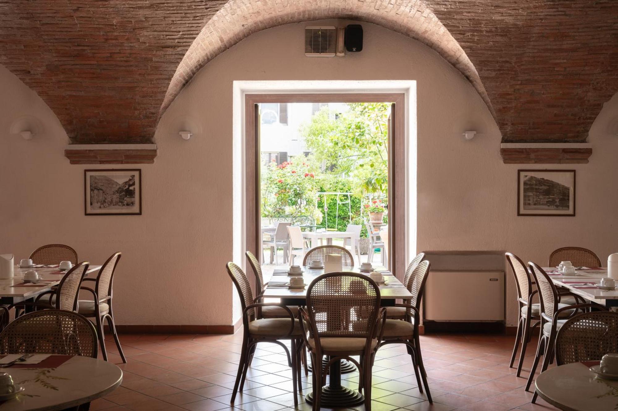 Hotel San Marco Gubbio Exterior photo