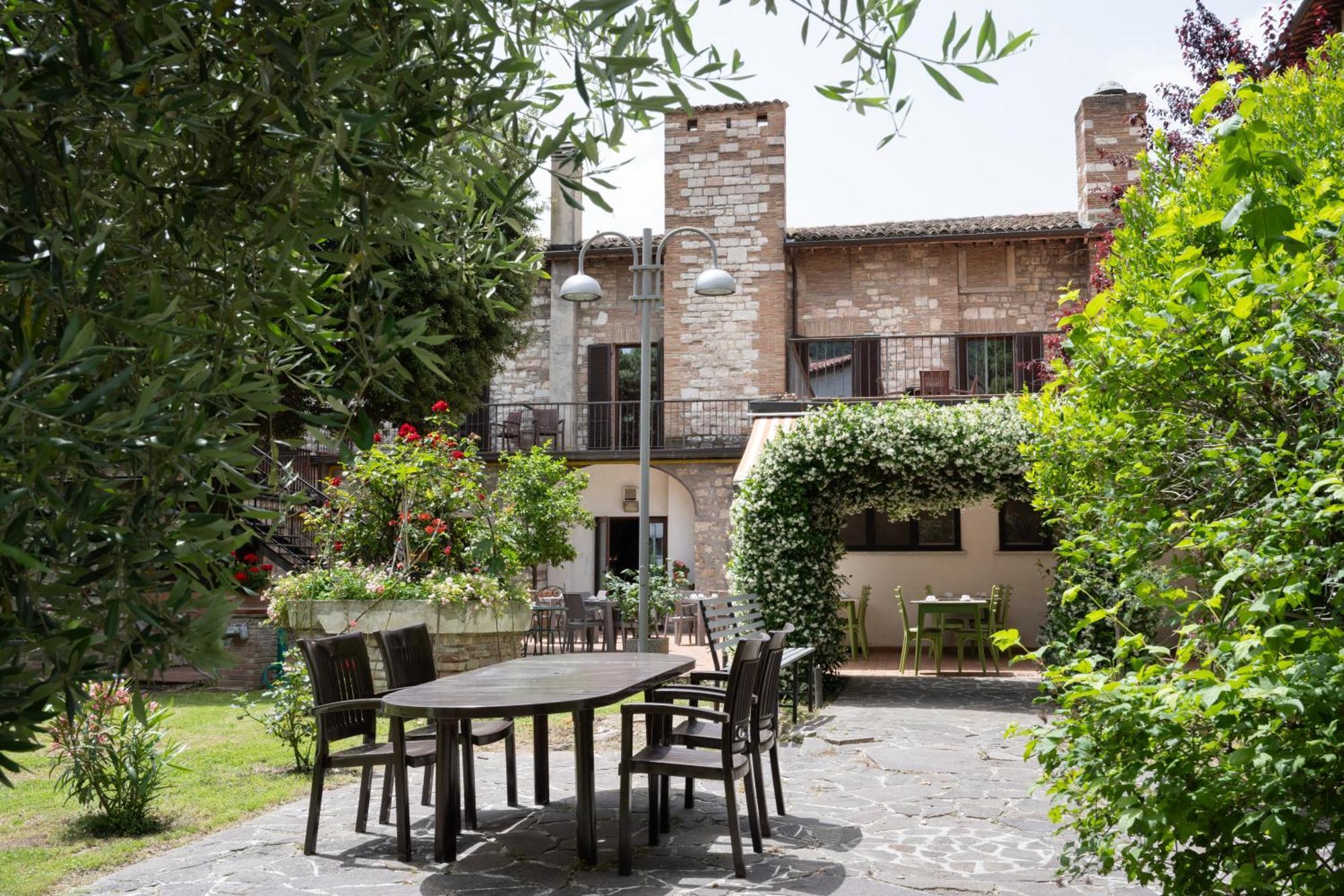 Hotel San Marco Gubbio Exterior photo