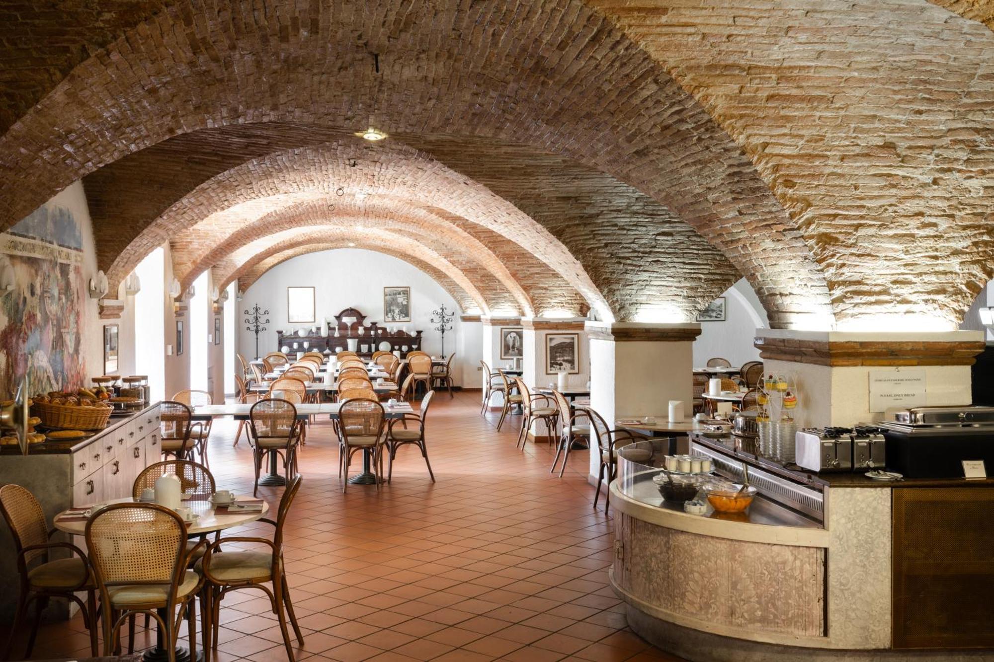 Hotel San Marco Gubbio Exterior photo